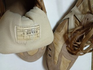 Zapatillas fútbol sala Kelme beige/marrón