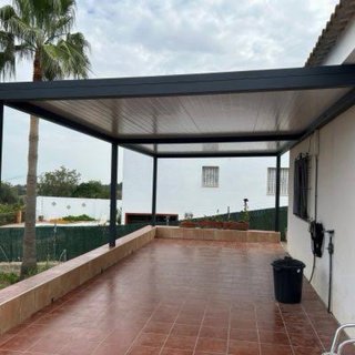 PERGOLAS Y PORCHES