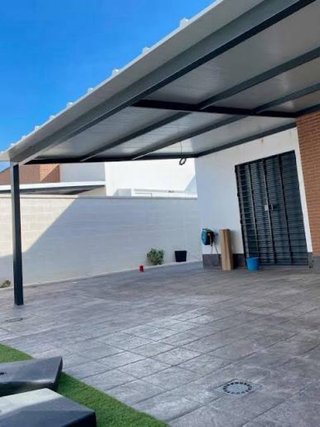PERGOLAS Y PORCHES