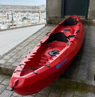 Kayak K2 Rojo venta en persona con 2 remos