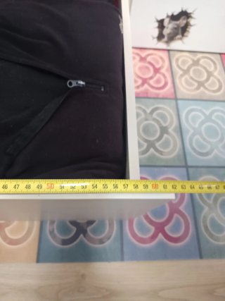Cama nido con cajones, parte superior dañada