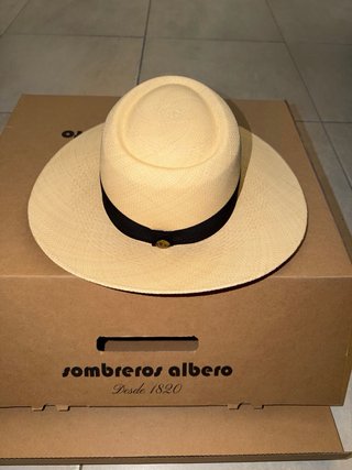 Sombrero Gold Lion Panama Talla S