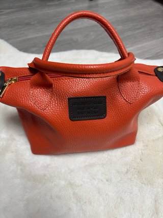 Bolso de piel 100% color naranja