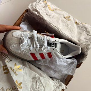 Zapatillas Adidas Gazelle Hello Kitty Rojas