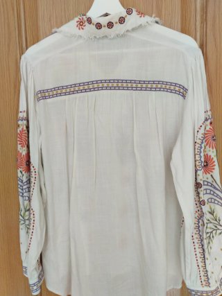 Camisa bordada Sfera Collectión Talla L