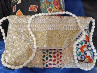 Lote bolsos Tommy Hilfiger y artizanales