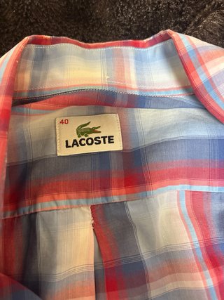 Camisa Lacoste cuadros azul y rojo