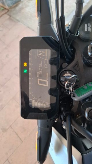 Honda CB125R 2022 Blue Jeans