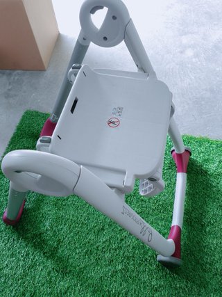 Trona Chicco Polly Progress 5