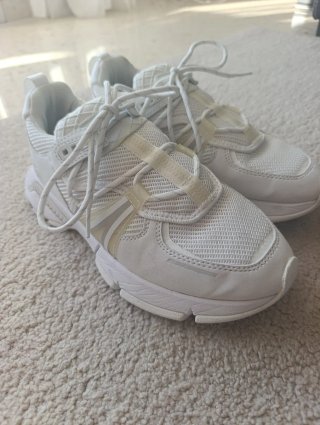 Zapatillas Lacoste Mod. L003 0722 1 SFA - Talla 37