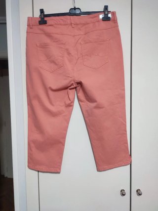 Pantalón pirata mujer coral