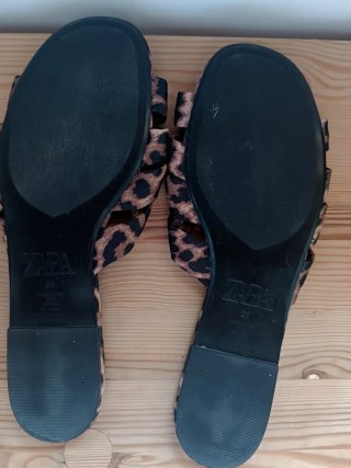 Sandalias Zara Animal Print Talla 38