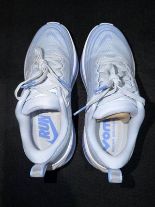 Nike Vomero Plus Azul y Blanco