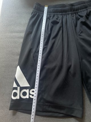 Pantalón corto Adidas negro