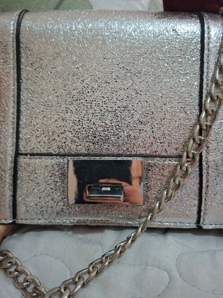 Bolso fiesta Stradivarius plateado