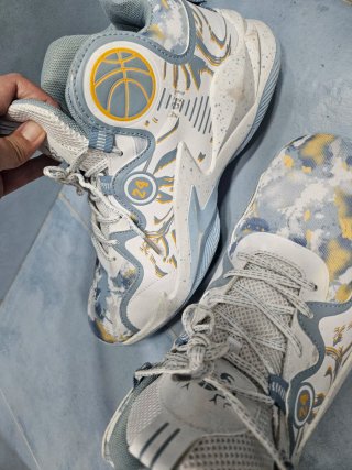 Zapatillas Baloncesto Talla 45-46