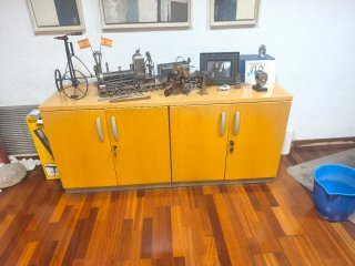 Mesa de reuniones con 8 sillas