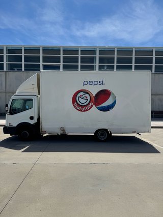 Camión Nissan Cabstar NT400 3500Kg