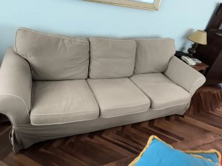Sofá beige de tela