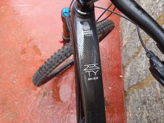 Bicicleta Lapierre Zesty AM 8.9 TALLA -M