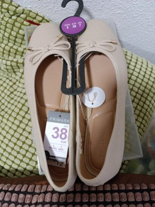 Bailarinas beige sin usar Talla 38