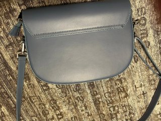 Bolso azul de piel farrutx