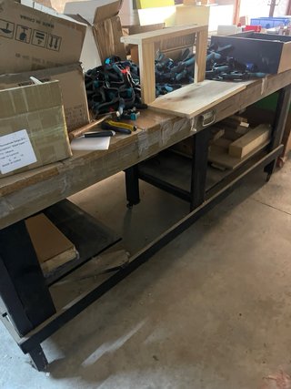 Bancos de trabajo de madera con ruedas
