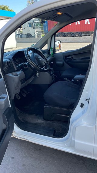 Nissan NV200 2015