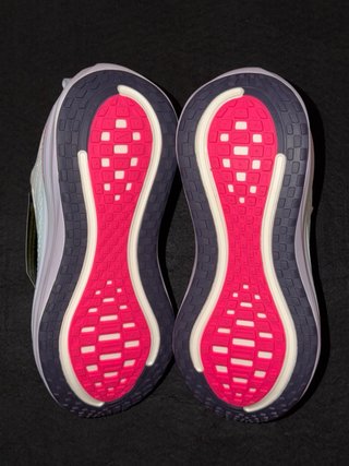 Nike Vomero Plus