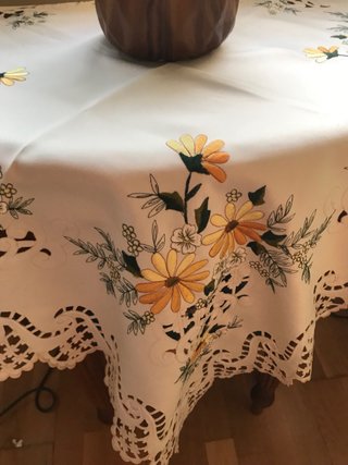 Tapete de mesa floral blanco