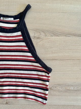 Top de rayas multicolor