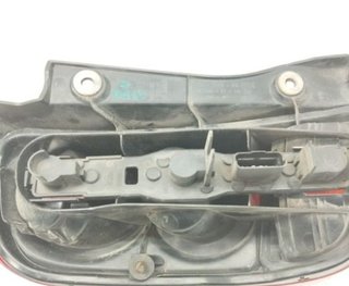 Piloto trasero derecho nissan 5077892 micra (k12e)