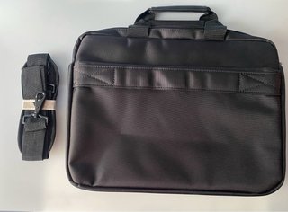 Maletín portátil 13.3” semirrígido