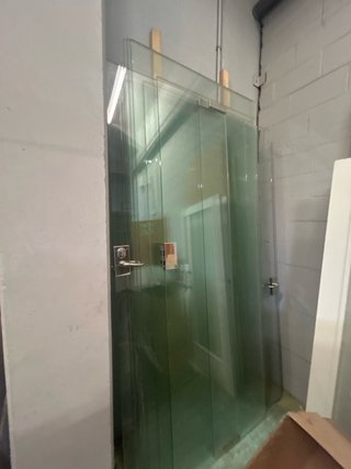 Cristal laminado, oficina pecera
