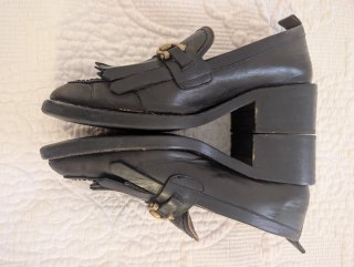 Mocasines Uterqüe Negros con Flecos y Hebilla