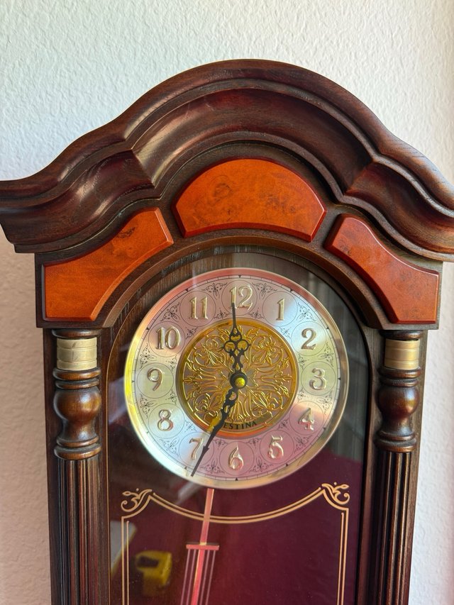Reloj Festina de Pared con Péndulo