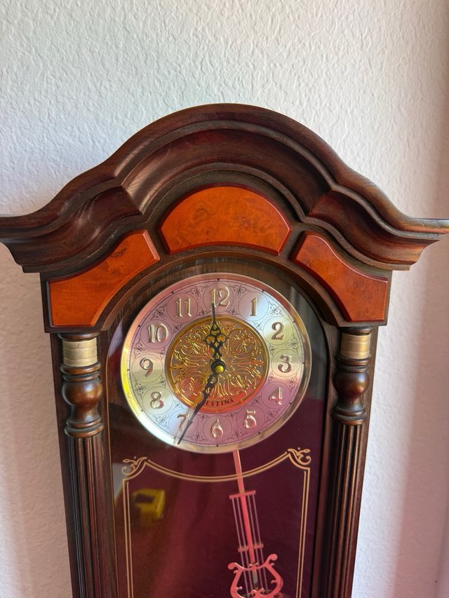 Reloj Festina de Pared con Péndulo
