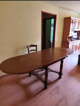 Mesa comedor y sillas madera maciza