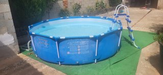 Escalera desmontable piscina