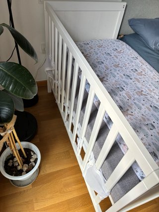 Cuna Sundvik IKEA blanca