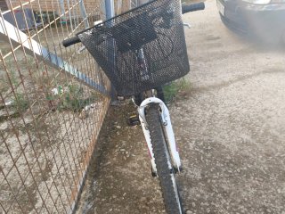 Bicicleta 26 Plata con Cesta