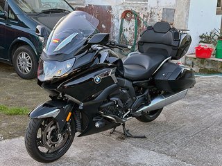 BMW K1600 GT Negra