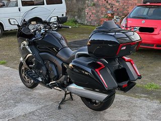 BMW K1600 GT Negra