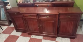 Mueble aparador antiguo de madera