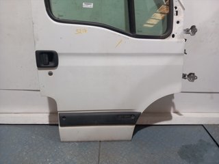 PUERTA DELANTERA DERECHA RENAULT MASTER II FASE 2