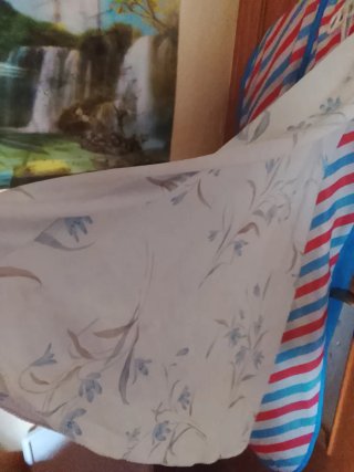 Camisón/Camiseta floral azul y blanco