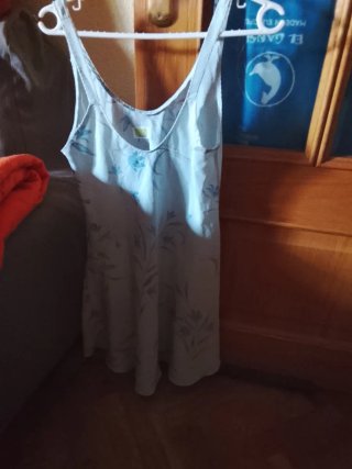Camisón/Camiseta floral azul y blanco