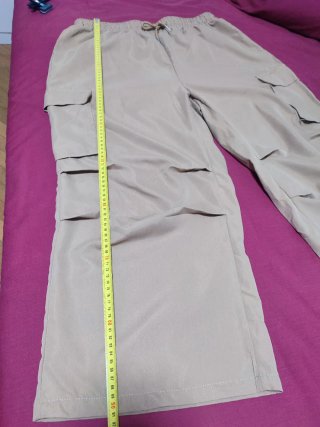 Pantalón cargo beige mujer nuevo