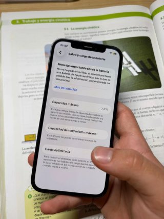 iPhone 12 (128GB)