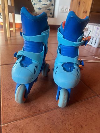 Patines ajustables azul T25-28